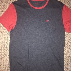 Hollister T-shirt size medium
